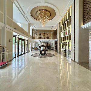 Golden Imperial Hotel